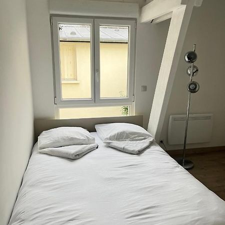 Ecu : Superbe Appartement Avec Exterieur Reims Exterior foto