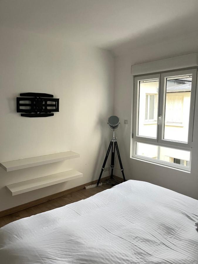 Ecu : Superbe Appartement Avec Exterieur Reims Exterior foto